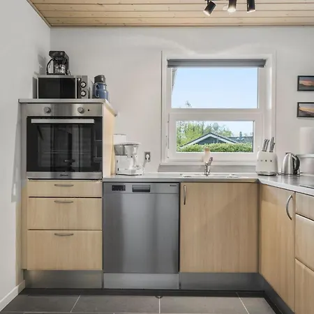 Beautiful In Tarm With Kitchen * Hemmet